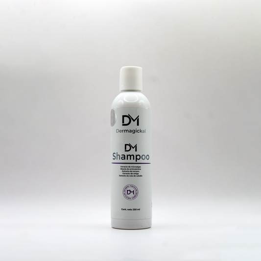 Shampoo DM 250ml (Shampoo fortificante y reparador)